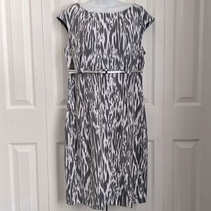 Calvin Klein Grey/White Cap Sleeve Empire Waist Shift Dress‎ Size 12 NWT
